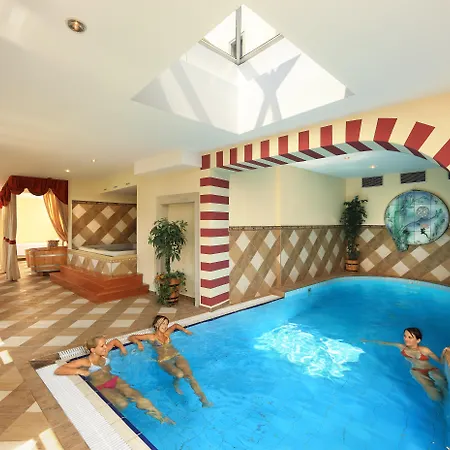 Hotel Ruze & Wellness 4*