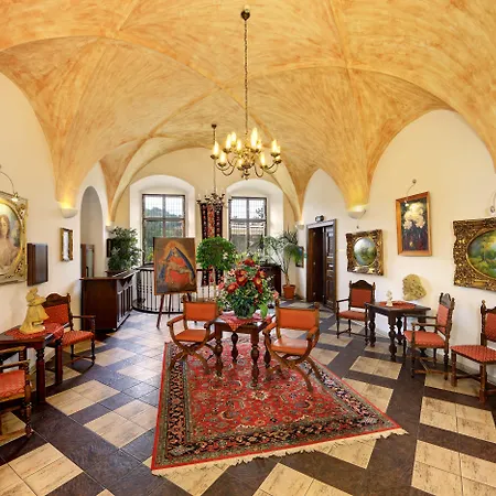 Ruze Hotel Český Krumlov