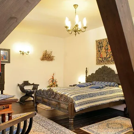 Ruze & Wellness فندق Český Krumlov