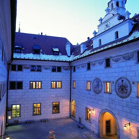 Ruze & Wellness 4* Český Krumlov