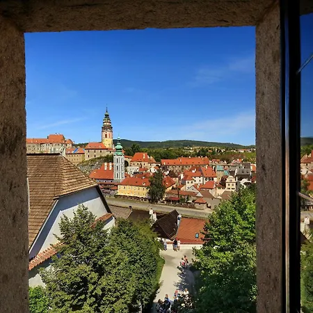 Ruze & Wellness Otel 5*