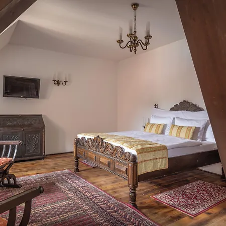 Ruze & Wellness 4* Český Krumlov