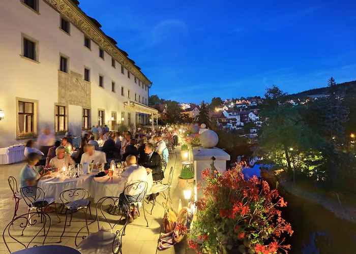 Ruze & Wellness 5* Český Krumlov
